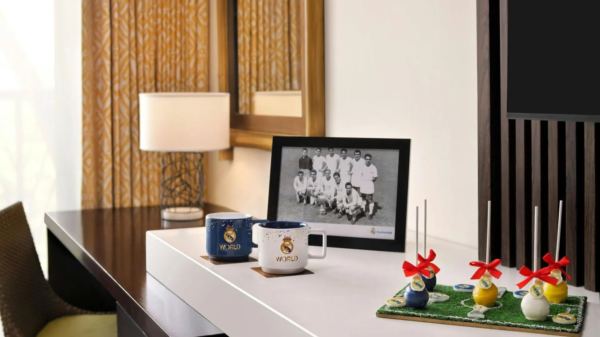 ***** Resort Lapita, Dubai Parks And Resorts, Autograph Collection United Arab Emirates