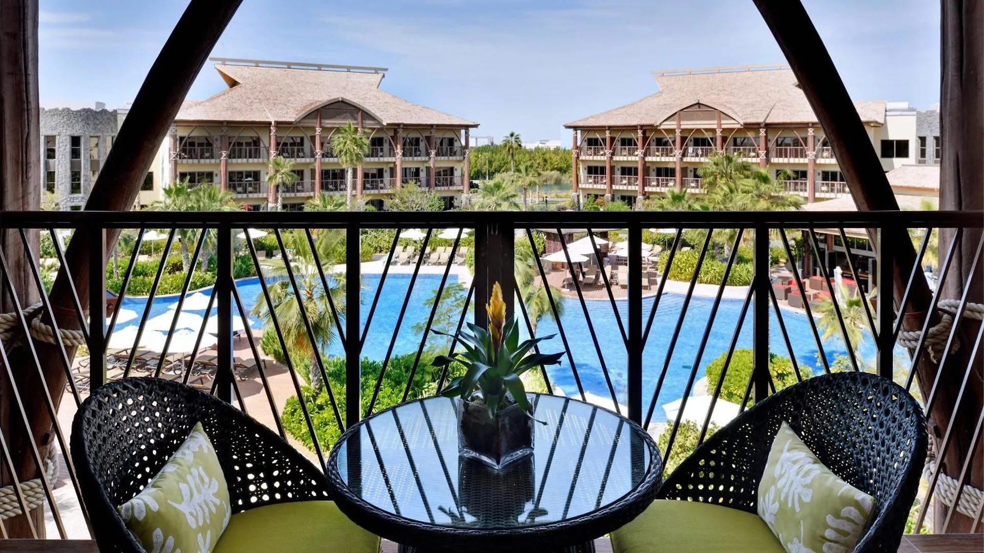 Lapita, Dubai Parks And Resorts, Autograph Collection Resort